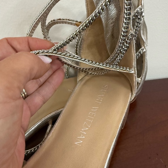 Stuart Weitzman “Chaindown” Metallic Silver Sandals with chain strap size 9 - Picture 5 of 9